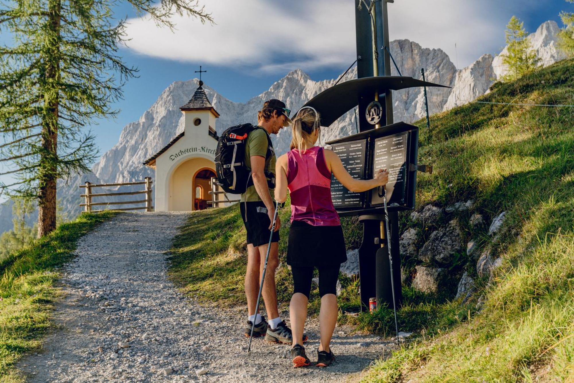 Brandhof - Chalet Am Berg Ramsau am Dachstein Exterior foto